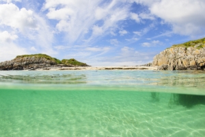 calm conditions for snorkelling in the hebrides lagoon